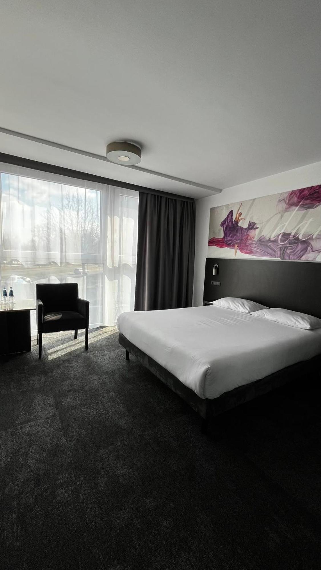 B&B Hotel Bytom Dış mekan fotoğraf