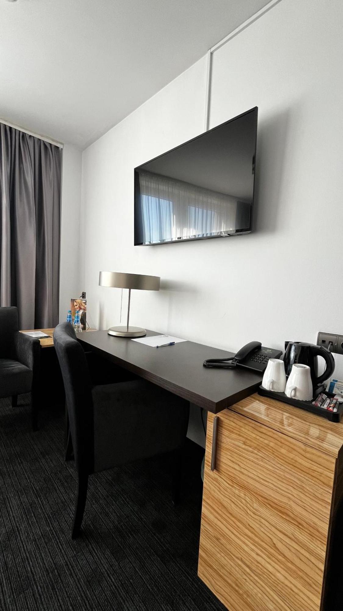 B&B Hotel Bytom Dış mekan fotoğraf