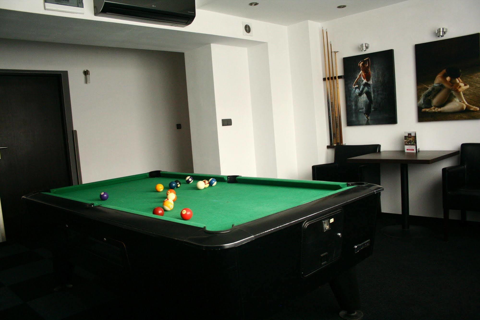 B&B Hotel Bytom Dış mekan fotoğraf